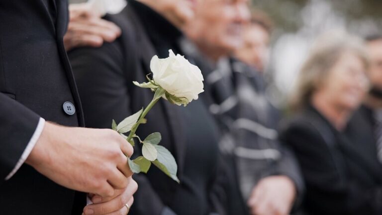 Gespreksgroep over rouw en verlies — lezing in Barendrecht